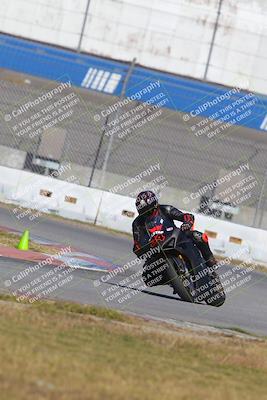 media/Nov-26-2022-Fastrack Riders (Sat) [[b001e85eef]]/Level 3/Session 3 Outside Turn 9/